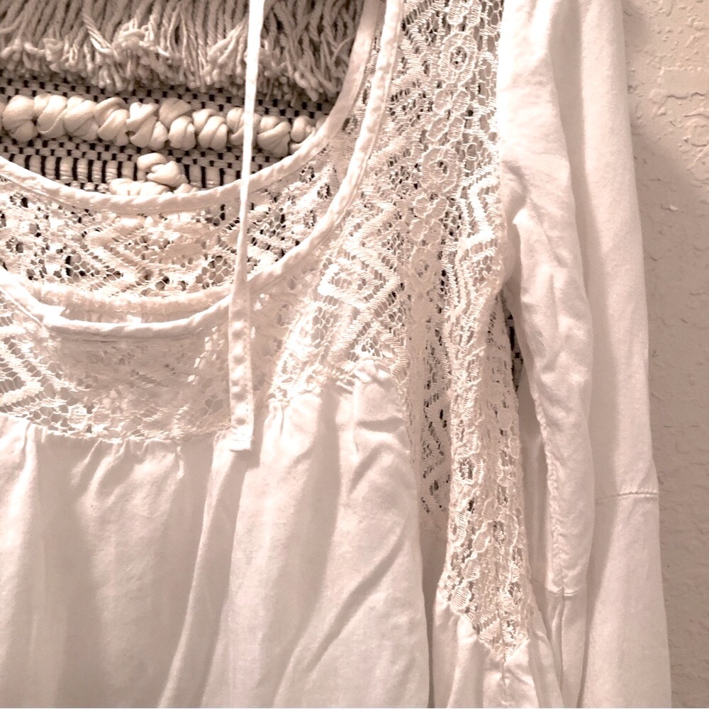 LA Hearts Blouse Embroidered White Small - Picture 4 of 8